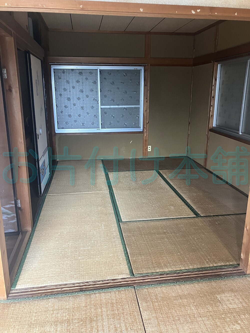 片付け本舗による大津市のお片付け事例。物が全てなくなって明るくスッキリとした和室。